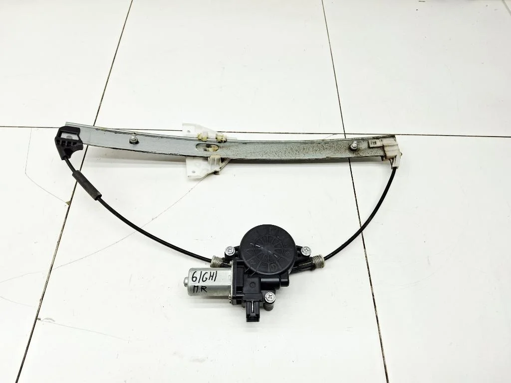 Стеклоподъемник электр. передний правый Mazda 6 2009 GH