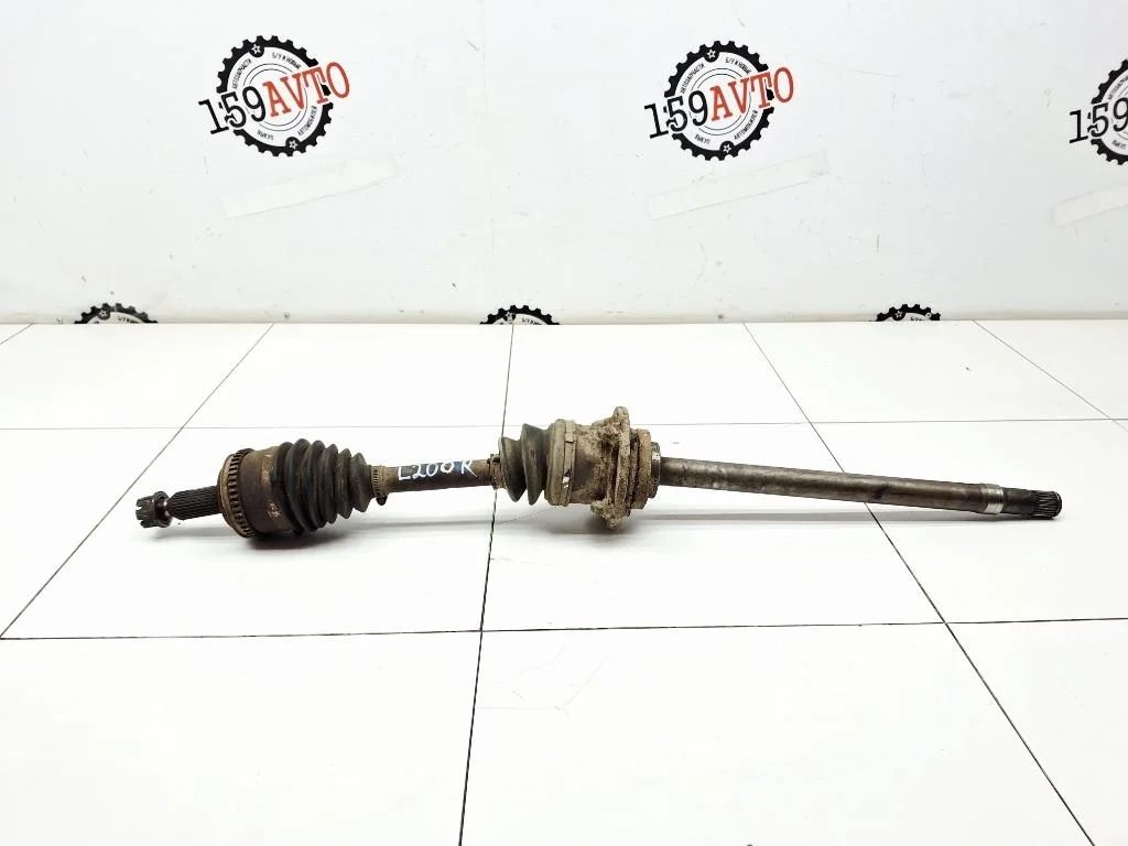 Полуось передняя правая Mitsubishi L200 2012 (KA/KB)