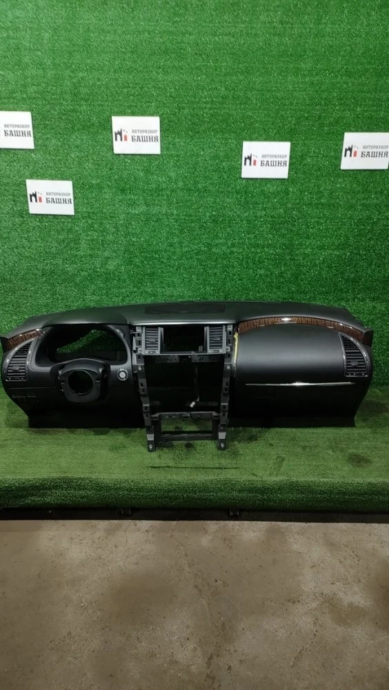 Торпедо Nissan Patrol 2011 682001LA0B Y62 VK56VD