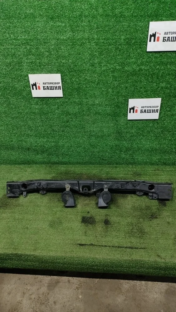 Панель передняя (телевизор) Nissan Patrol 2011 625101LA0B Y62 VK56VD