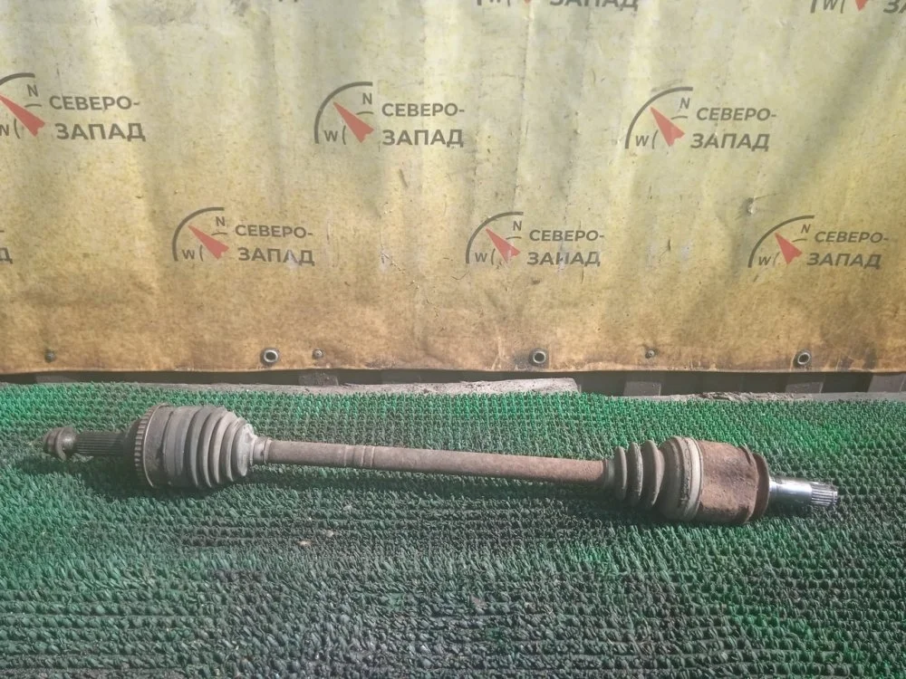 Привод Toyota Highlander 2012 4234048070 GSU45 2GRFE, задний