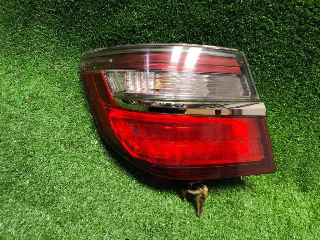 Б.у. фонарь наружный TOYOTA CAMRY V50 ASV50 TOYOTA CAMRY V50 ASV50