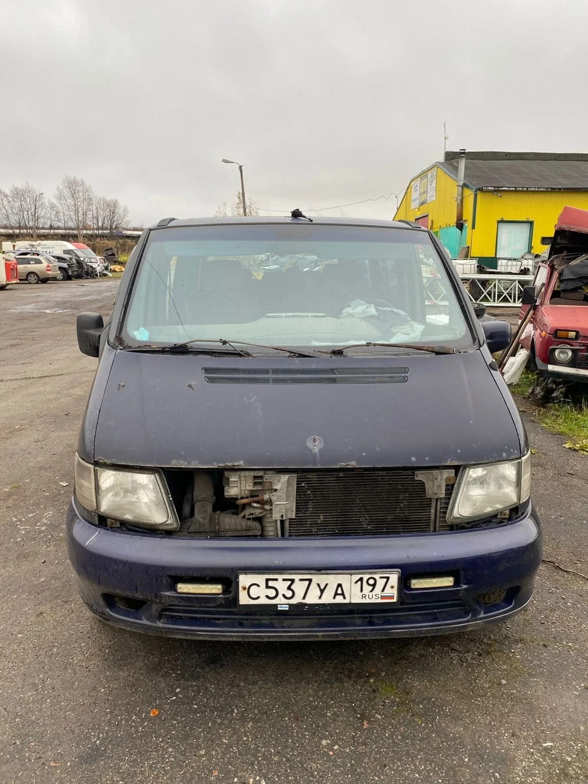 Бампер передний Mercedes-Benz Vito W638 Vito 1996-2003