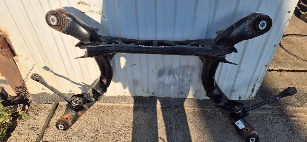 Балка задняя для Audi A4 (B8) 2007-2015