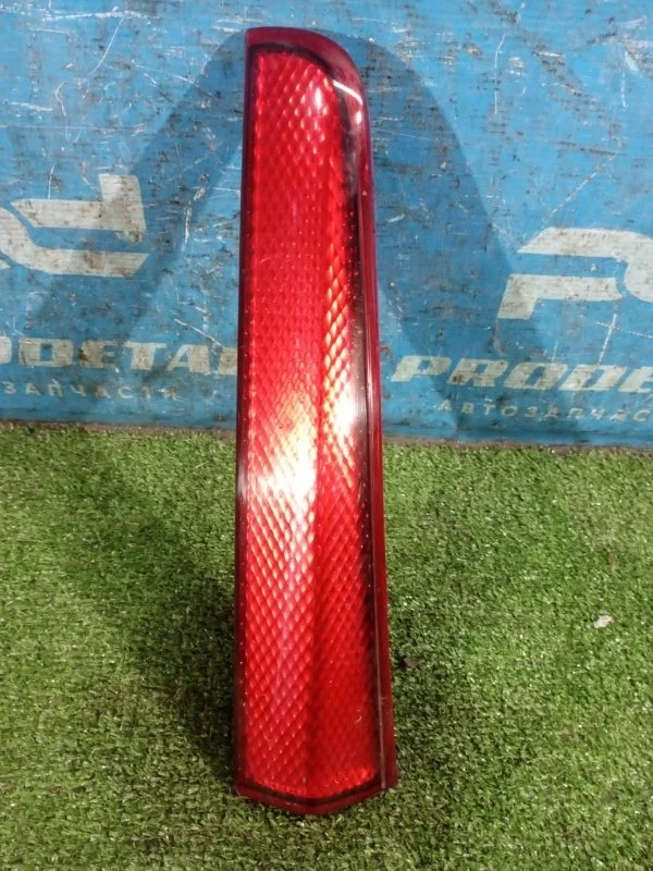 Катафот бампера задний правый Nissan Note E11