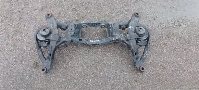 Балка подвески задняя Volvo XC90 2002-2015