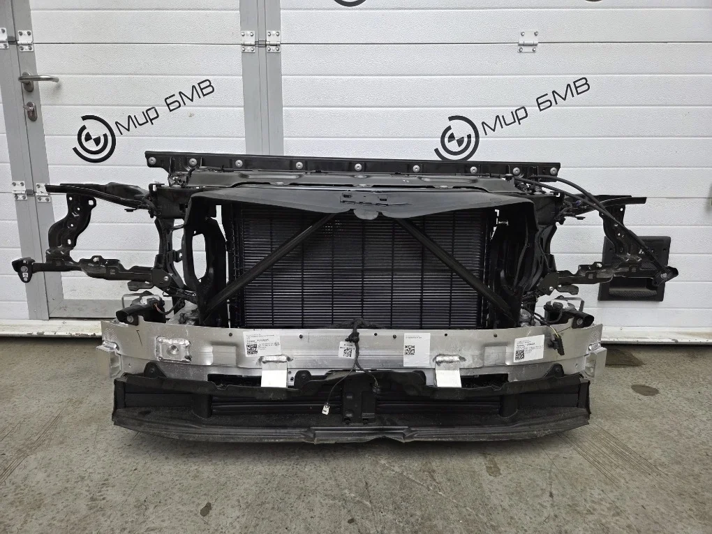 Передняя панель в сборе BMW X7 xDrive40i LCI 2023 G07