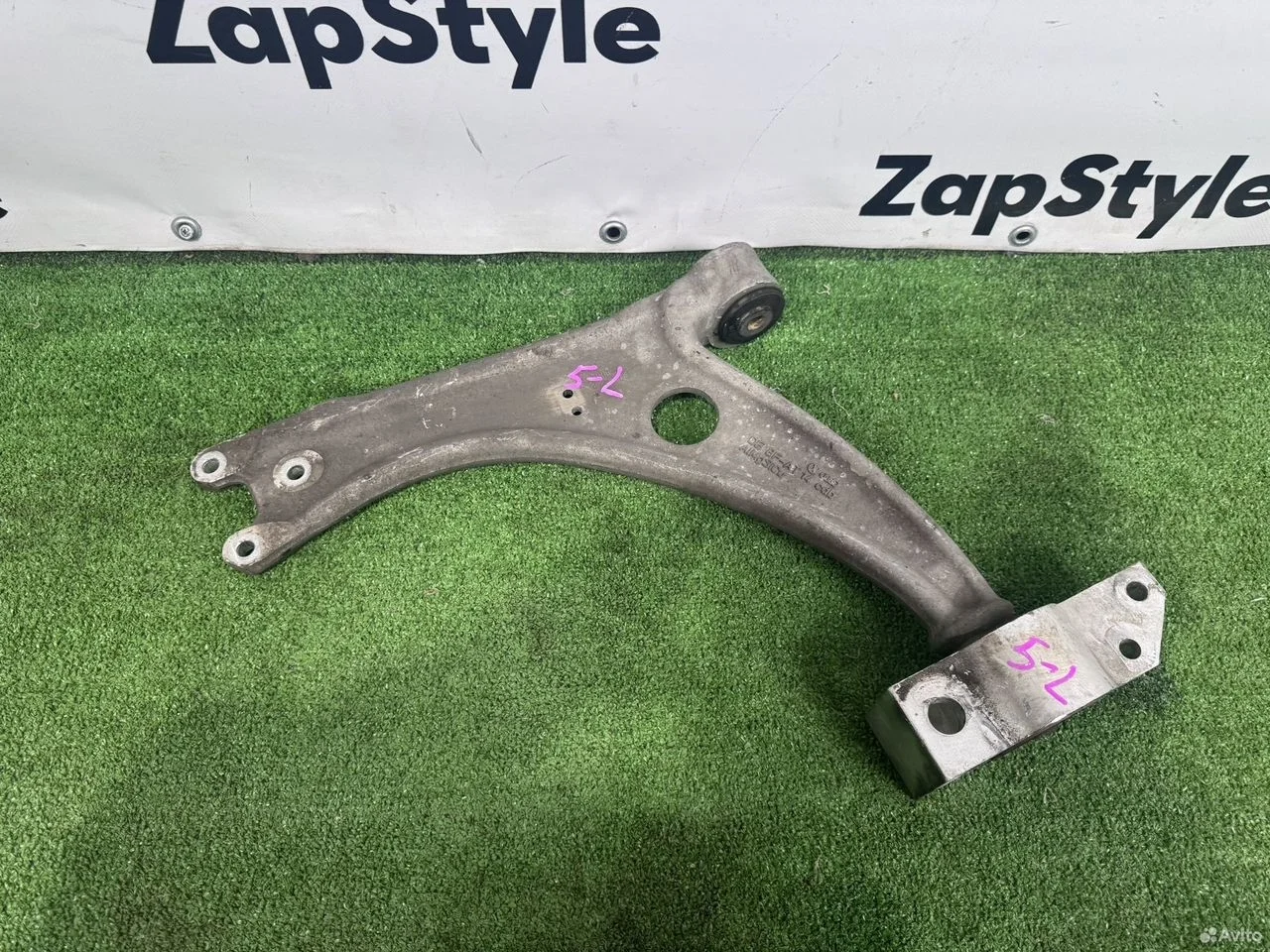 Рычаг нижний передний левый audi q3 8u