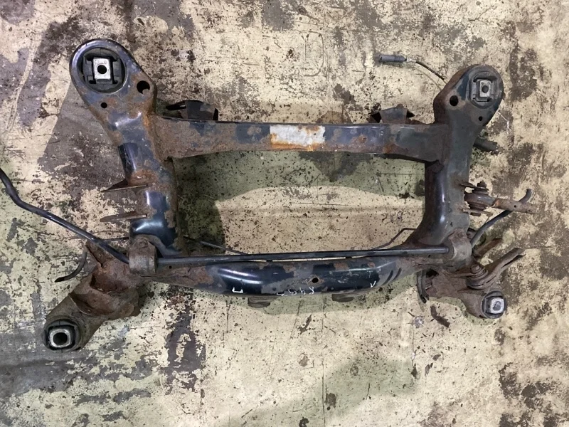 Подрамник Bmw 3 2009 33316783713 E90 N52B25A, задний