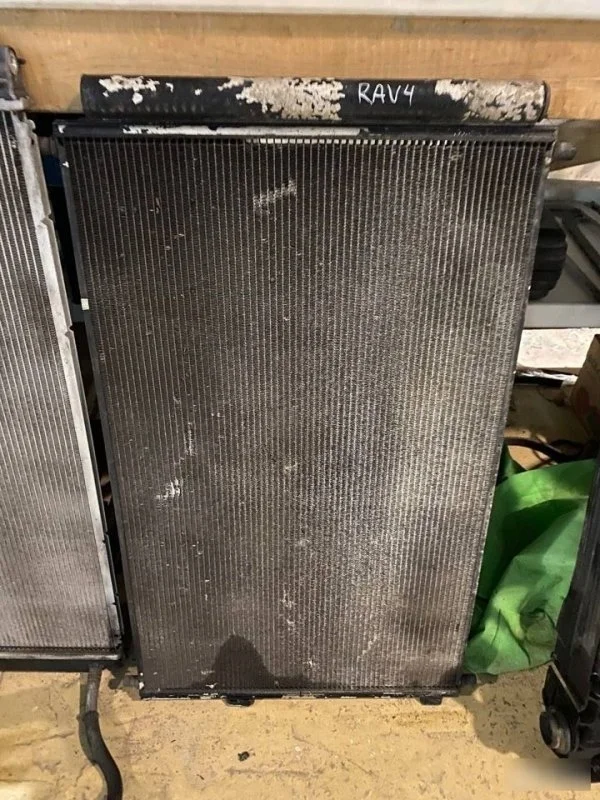 Радиатор кондиционера Toyota Rav4 2010 8846042100 XA30 1AZ-FE