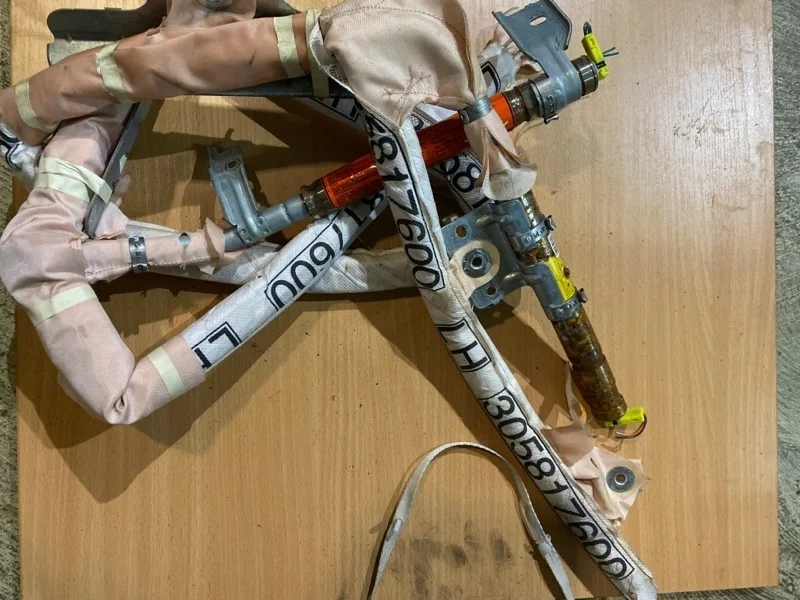 Подушка SRS потолочная Nissan Pathfinder 2008 985P1EB60E R51 YD25DDTI, левая