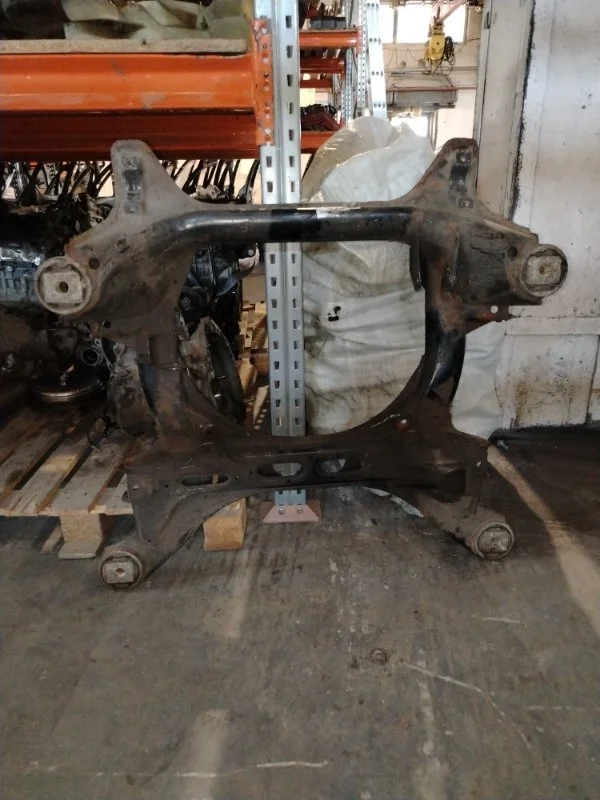 Подрамник Volkswagen Touareg 2009 7L0499030H GP BKS, передний