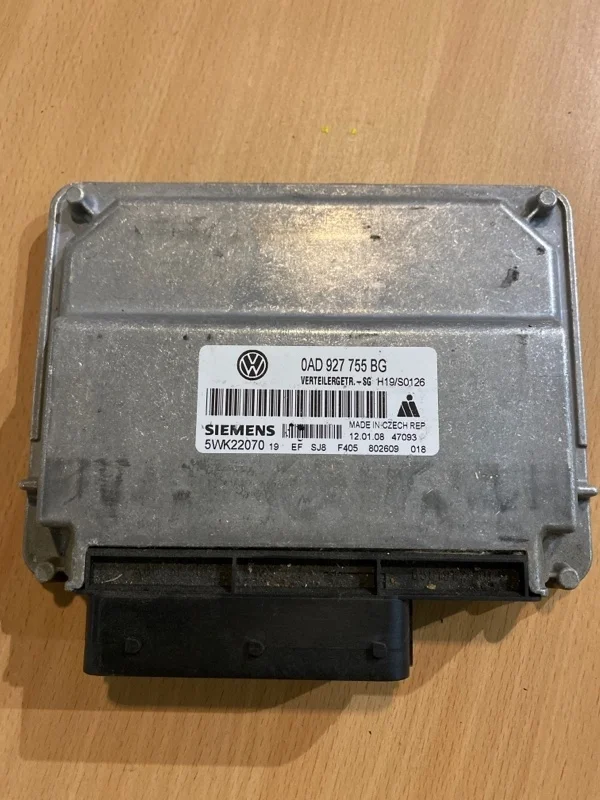 Блок управления раздаточной коробкой Volkswagen Touareg 2009 0AD927755 GP BKS