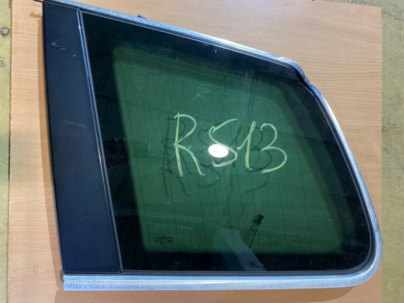 Форточка кузова Volkswagen Touareg 2009 7L6845297 GP BKS, задняя левая