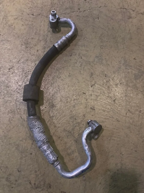 Трубка кондиционера Skoda Octavia A5 2010 1K0820721CB 1Z5 1