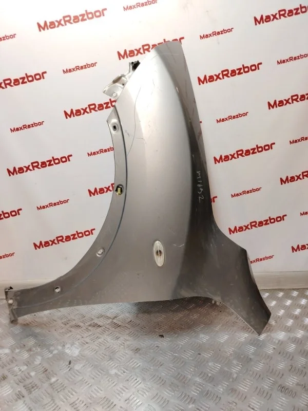 Крыло Nissan Juke 2013 F31011KKMB YF15 HR16DE, левое