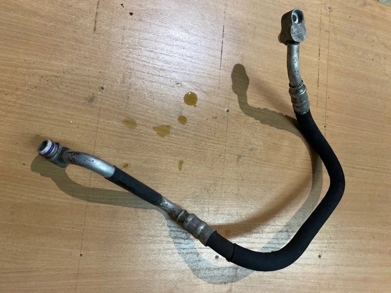 Трубка кондиционера Audi A4 2010 8K0260701 B8 CDH