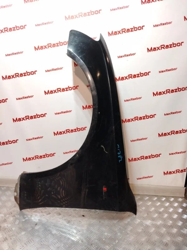 Крыло Audi A4 2010 8K0821105A B8 CDH, левое