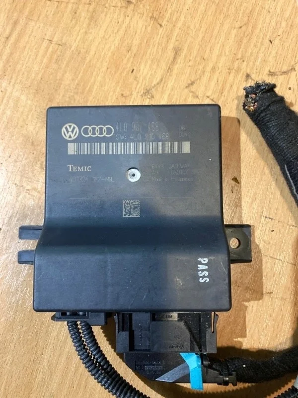 Блок управления давления в шинах Audi Q7 2008 4L0907468 4LB BUG