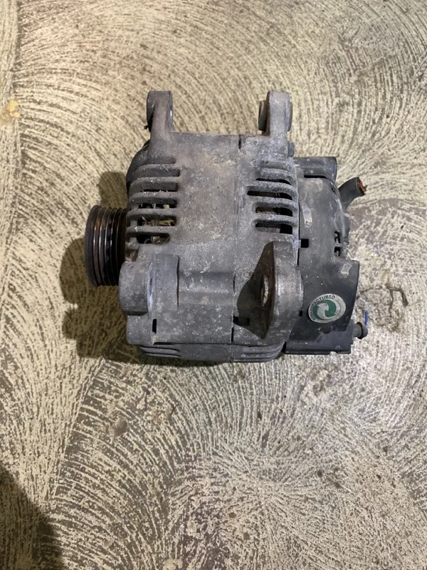 Генератор Audi Q7 2008 021903016KX 4LB BUG