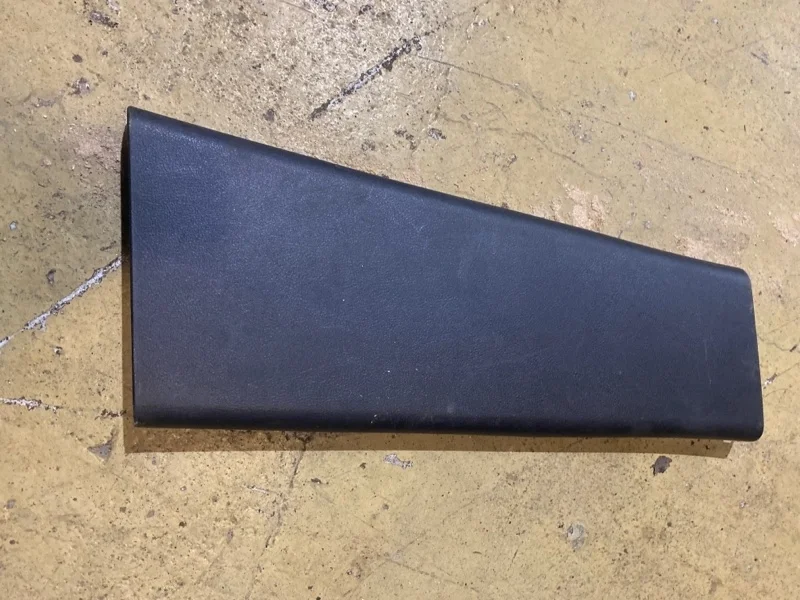 Обшивка стойки Land Rover Range Rover Sport 2009 EMG50040 L320 368DT, правая