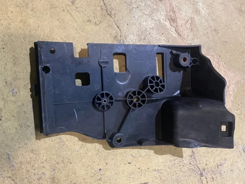 Площадка под АКБ Land Rover Range Rover Sport 2009 DWM500031 L320 368DT, левая