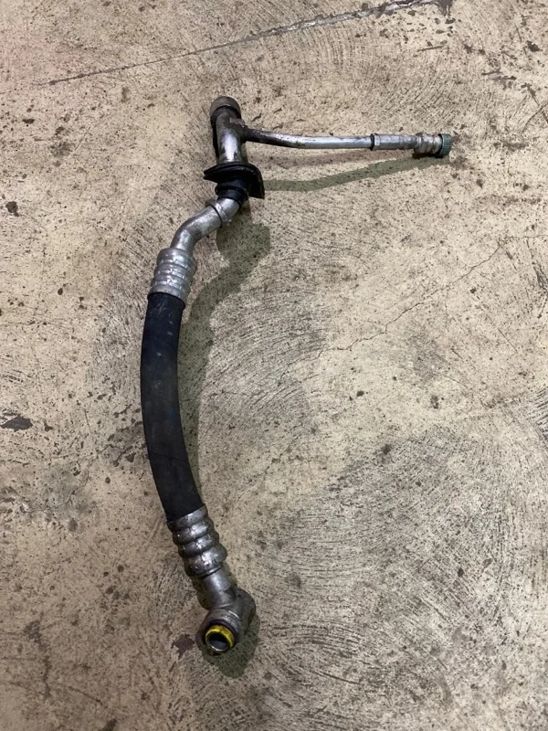 Трубка кондиционера Audi Q7 2008 7L6820743 4LB BUG