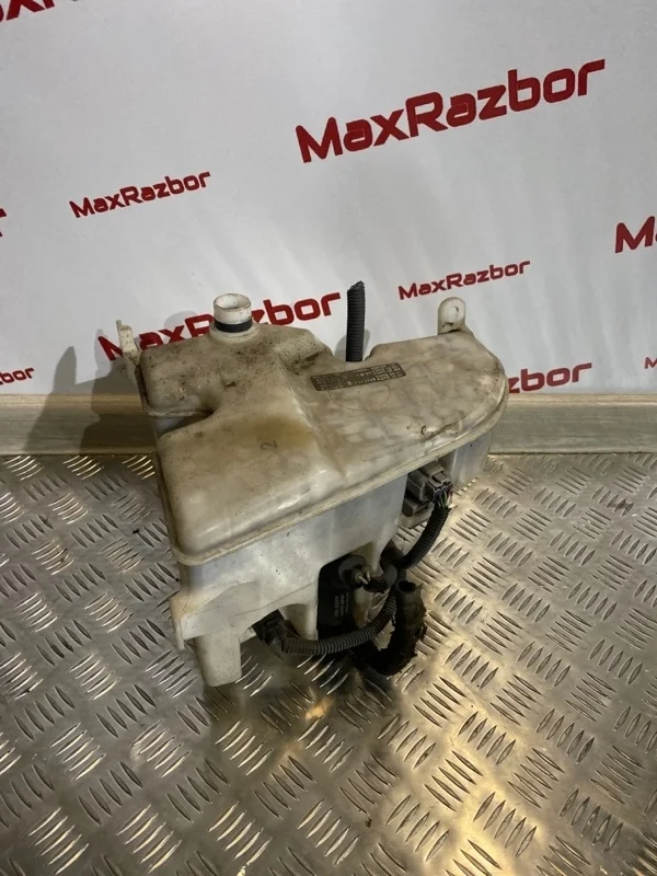 Бачок омывателя Lexus Gs300 2007 8531530380 S190 3GR-FSE