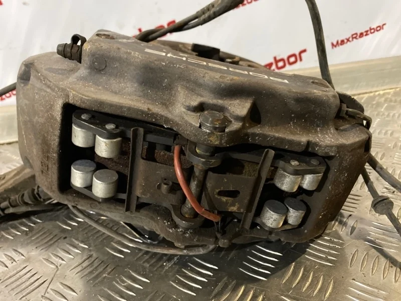 Суппорт Porsche Cayenne 2006 7L6615123T 955 (9PA) M02.2Y, передний левый