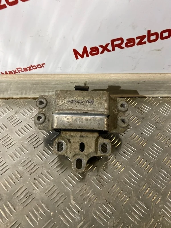 Опора ДВС Volkswagen Passat Cc 2015 3C0199555 B6 CCZB, левая