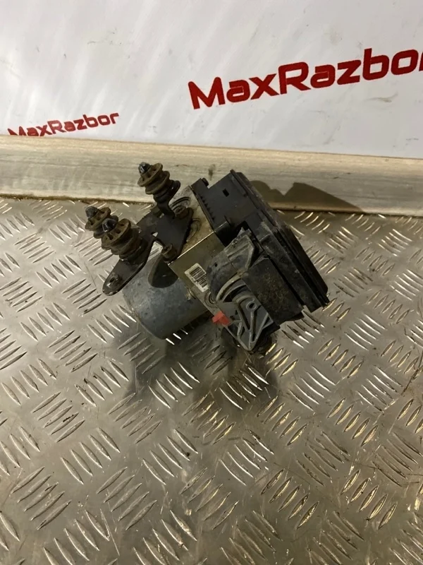 Блок ABS Volkswagen Passat Cc 2015 3AA614109 B6 CCZB