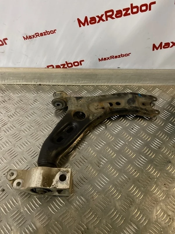 Рычаг Volkswagen Passat Cc 2015 3C0407151G B6 CCZB, передний правый