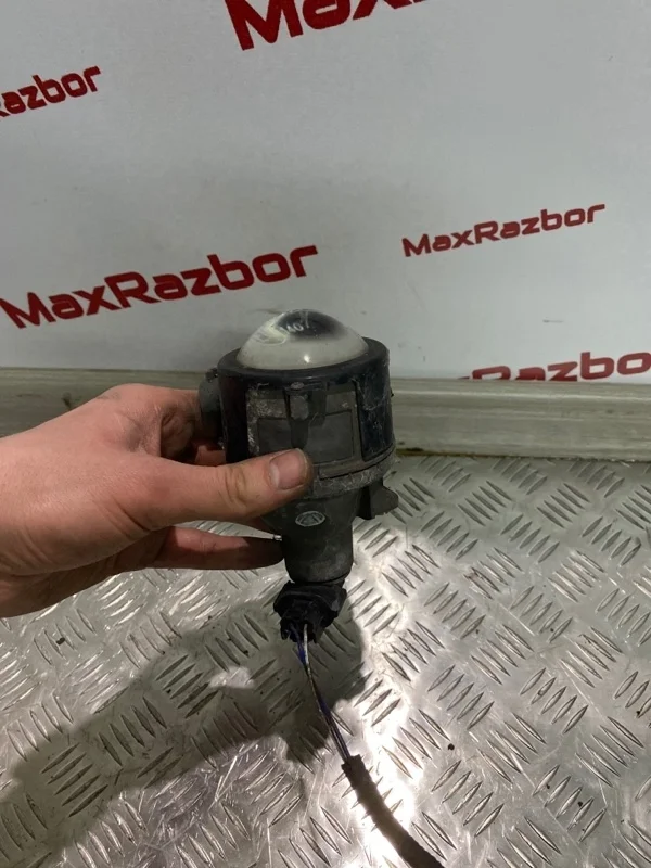 Фара противотуманная Lexus Rx 400 2008 8122148040 XU30 3MZ-FE, правая