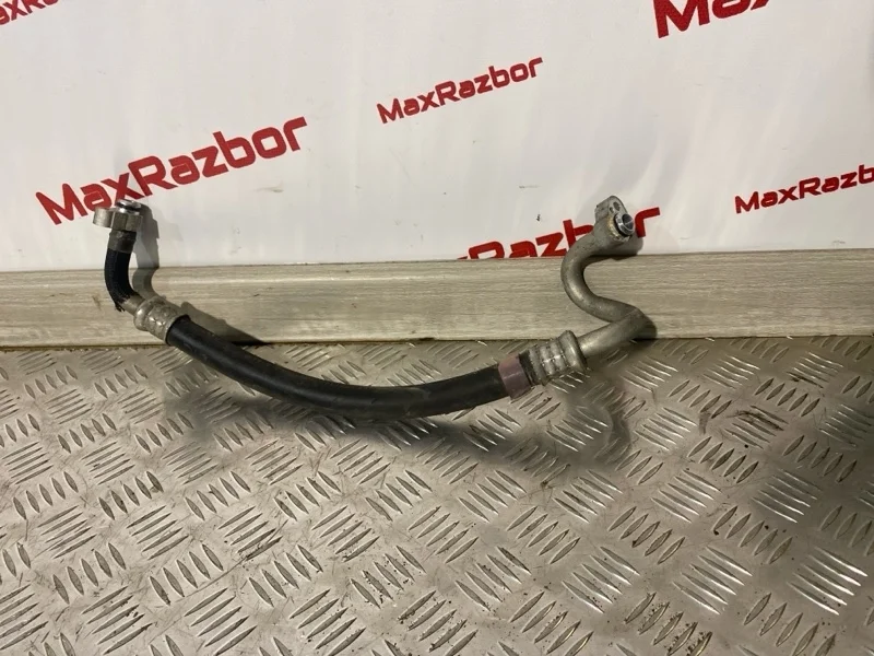 Трубка кондиционера Toyota Rav4 8870442181 XA30 1AZ-FE