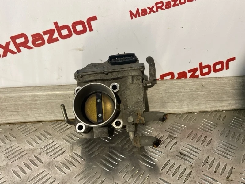 Дроссельная заслонка Toyota Rav4 2203028070 XA30 1AZ-FE