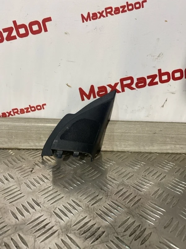 Накладка двери Mitsubishi Lancer X 2008 7221A170 CY 4B10, передняя правая