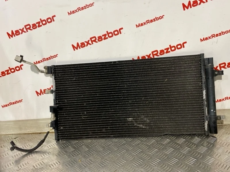 Радиатор кондиционера Audi Q5 8T0260401 8RB CNCB