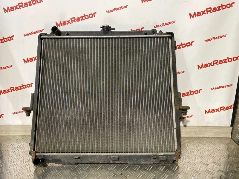 Радиатор основной Nissan Pathfinder 21460EB30A R51 YD25DDTI