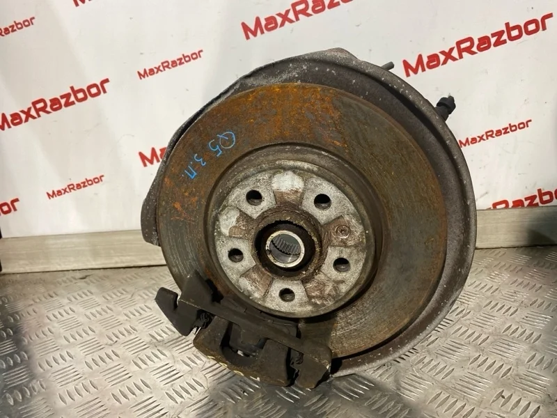 Кулак Audi Q5 8R0505436C 8RB CNCB, задний правый