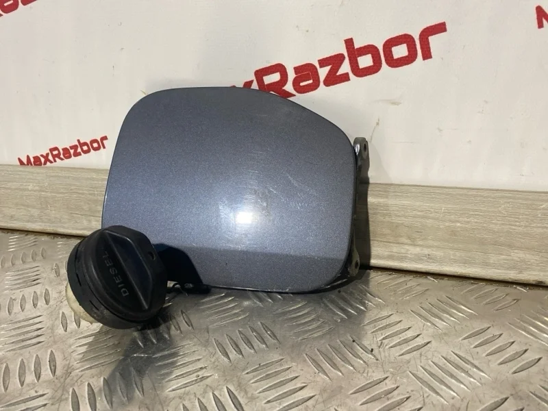 Лючок бензобака Toyota Land Cruiser Prado 7735060070 J120 1KD-FTV