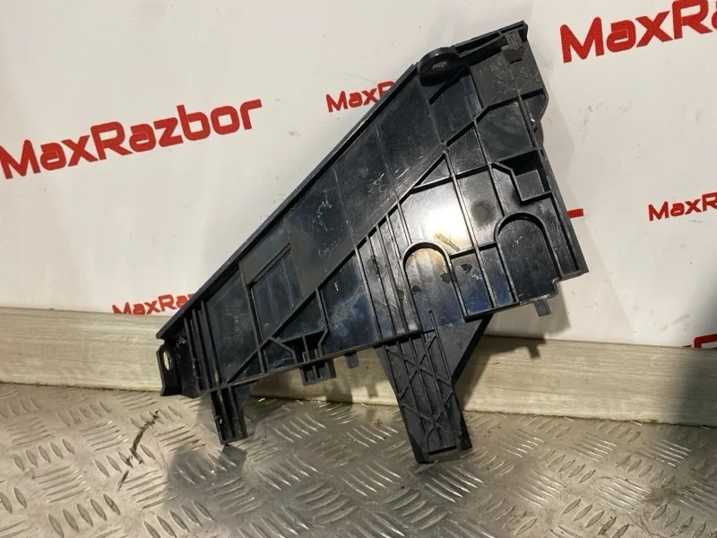 Кронштейн крепления фары Land Rover Freelander 2 6H5213D084A L359 224DT, правый