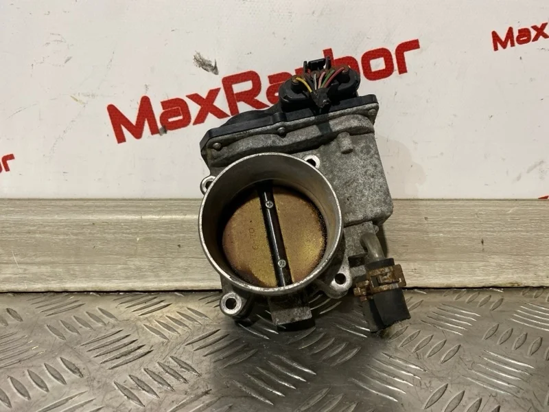 Дроссельная заслонка Toyota Camry 220300P050 XV40 2GR-FE