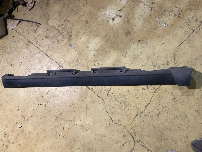 Порог пластиковый Lexus Rx450H 7586048020 GYL15 2GR-FXE, левый