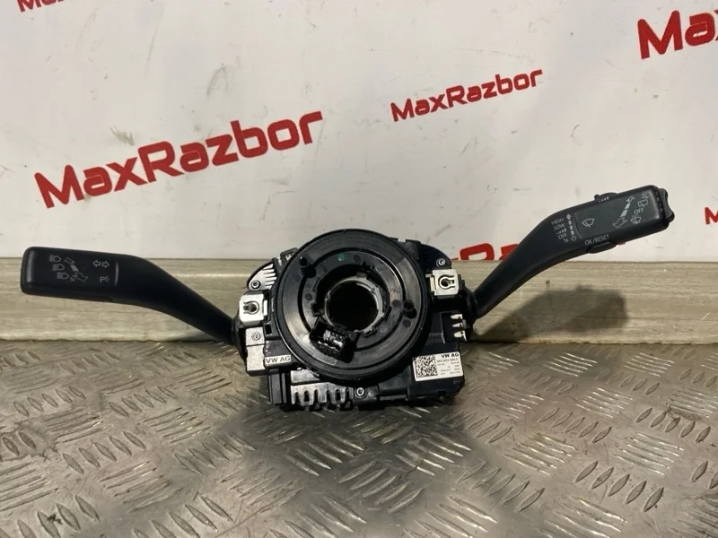 Подрулевой переключатель Volkswagen Tiguan 2010 5K0953569C NF CTHA