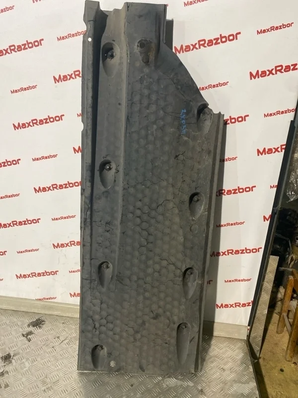 Защита днища кузова Volkswagen Tiguan 2010 5N0825201B NF CTHA, левая