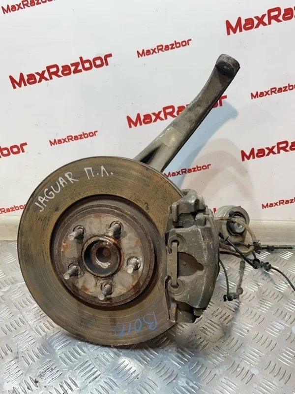 Кулак Jaguar Xf 2014 C2P16503 XF 306DT, передний левый