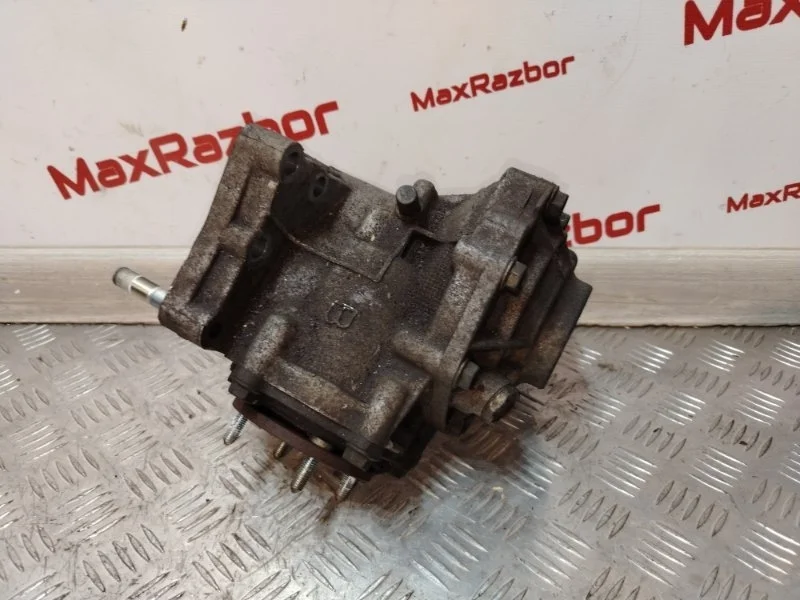 Раздаточная коробка Toyota Rav4 2013 3610042120 XA40 2AD-FTV