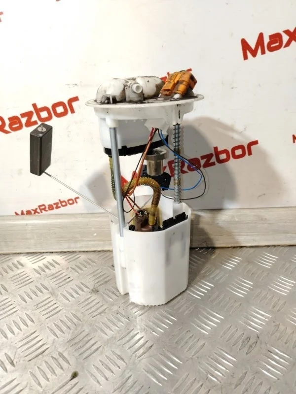 Топливный насос Suzuki Sx4 2013 1510079J00 SX4 CLASSIC M15A