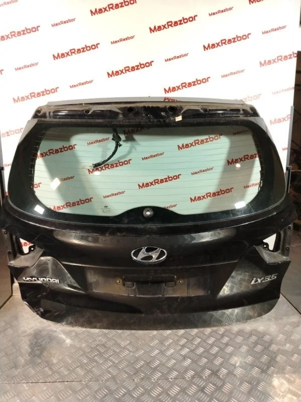 Крышка багажника Hyundai Ix35 737002Y000 LM