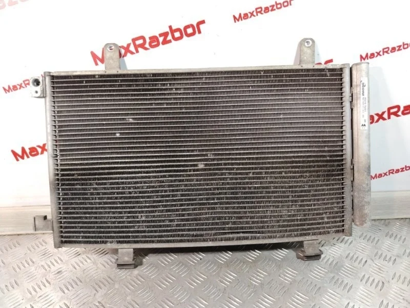 Радиатор кондиционера Suzuki Sx4 2013 9531079J01 SX4 CLASSIC M15A